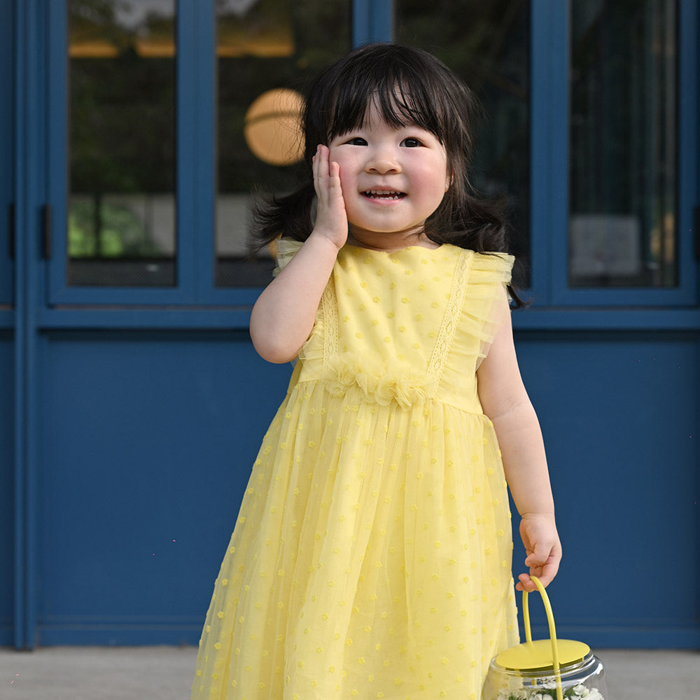 Tulle dress with flower applique
